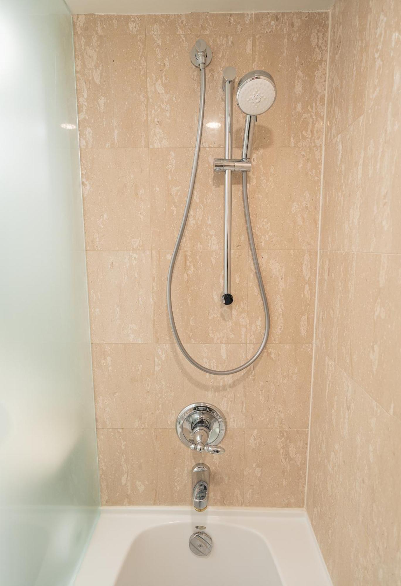 Boutique Suite Of Downtown Торонто Екстериор снимка