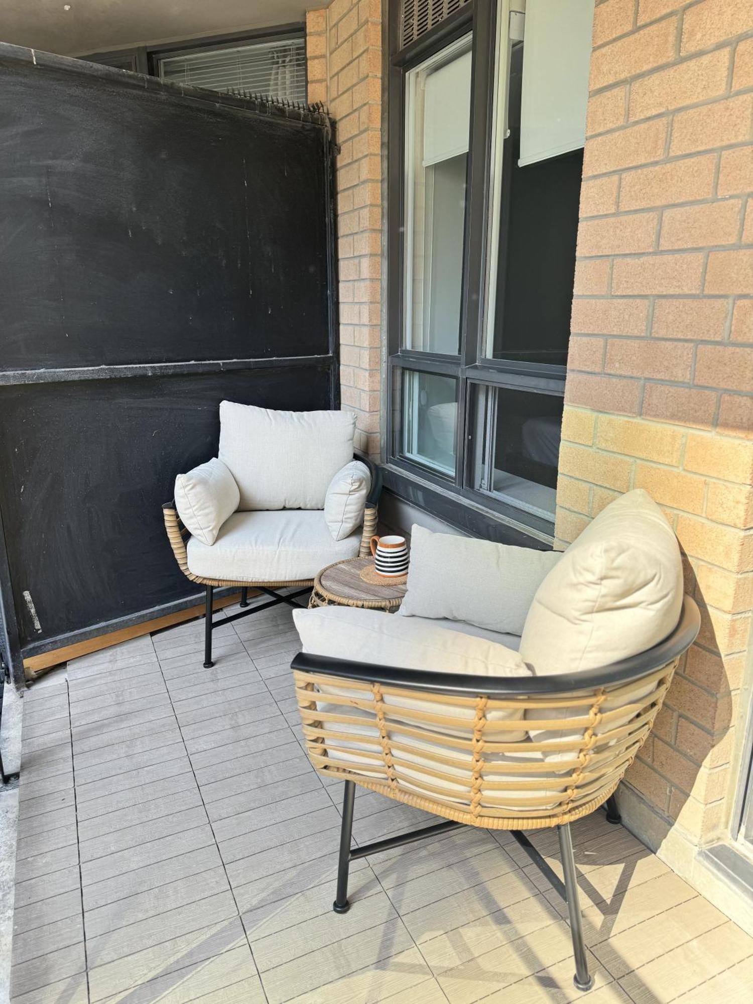 Boutique Suite Of Downtown Торонто Екстериор снимка